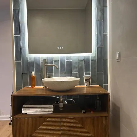 Peaceful 2 Bd In Monte *