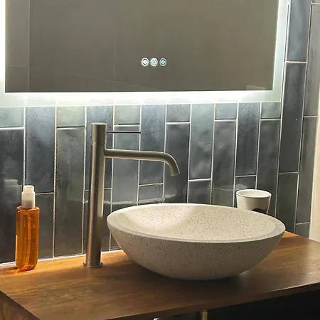 Appartement Peaceful 2 Bd In Monte Estoril