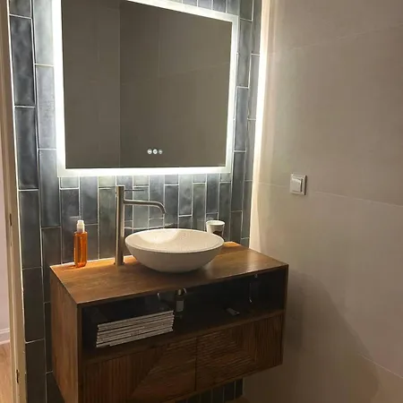 Peaceful 2 Bd In Monte Lägenhet Estoril