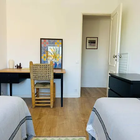 Peaceful 2 Bd In Monte Appartement Estoril