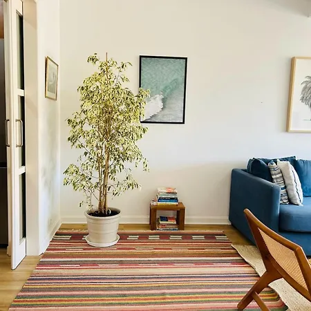 Peaceful 2 Bd In Monte *